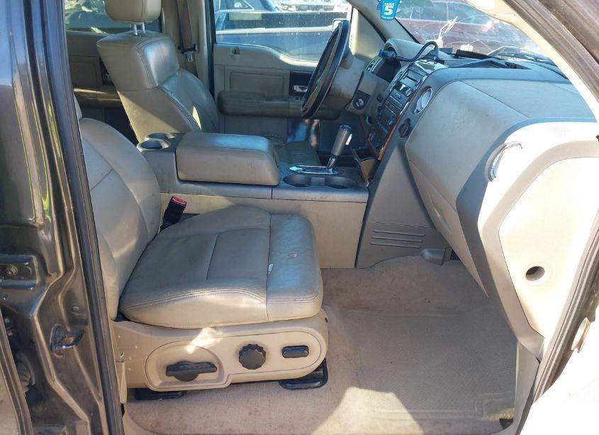 Photo 5 of 2007 Ford F-150 LARIAT/XLT (VIN 1FTPW12V77KB23157)