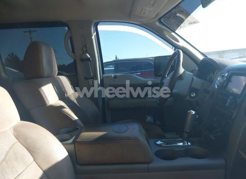 Photo 5 of 2006 Ford F-150 LARIAT/XLT (VIN 1FTPW12V86KC17174)