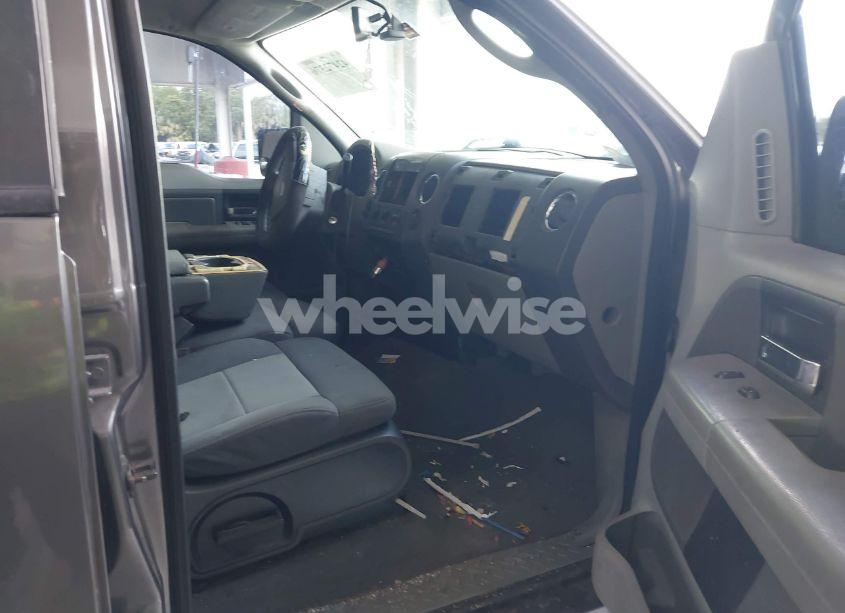 Photo 5 of 2007 Ford F-150 LARIAT/XLT (VIN 1FTPW12V87FA44038)