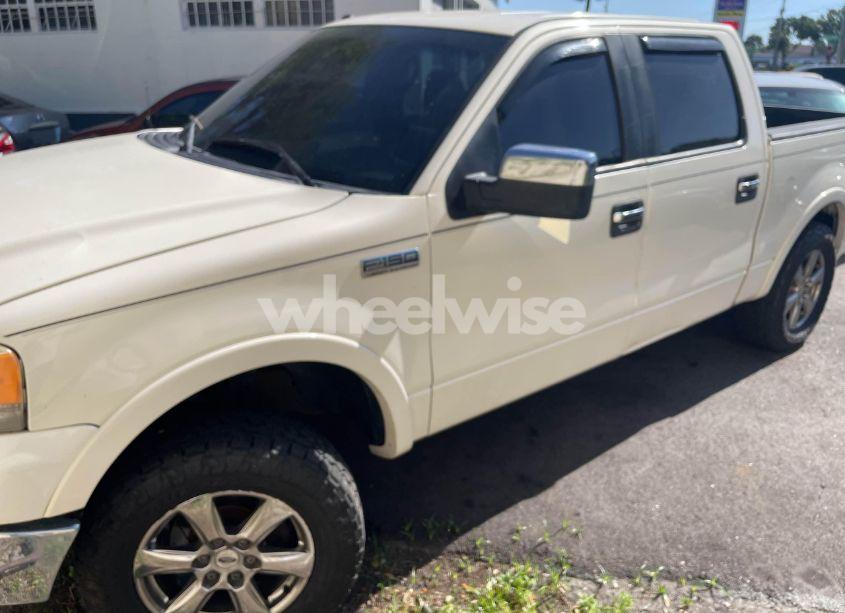 Photo 2 of 2007 Ford F-150 LARIAT/XLT (VIN 1FTPW12V87FB35617)