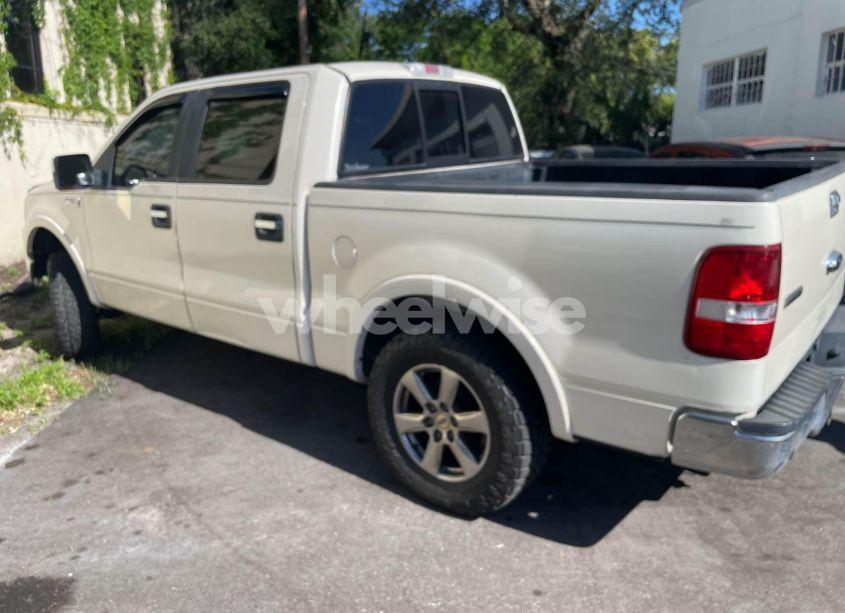 Photo 3 of 2007 Ford F-150 LARIAT/XLT (VIN 1FTPW12V87FB35617)