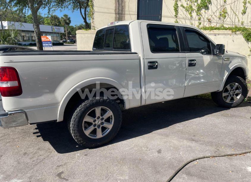 Photo 4 of 2007 Ford F-150 LARIAT/XLT (VIN 1FTPW12V87FB35617)