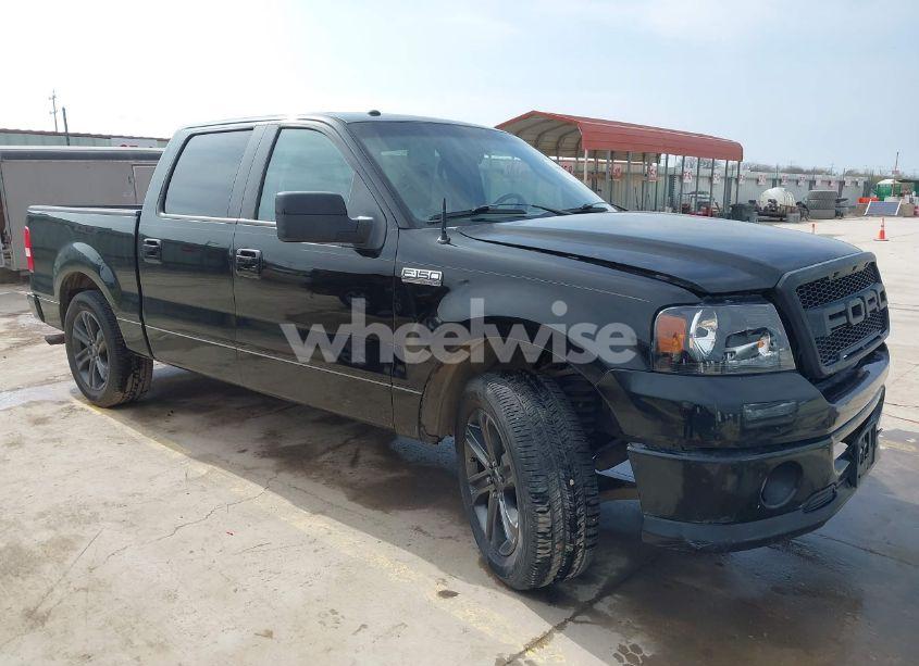 2007 Ford F-150 LARIAT/XLT (VIN 1FTPW12V87KC02577) main photo