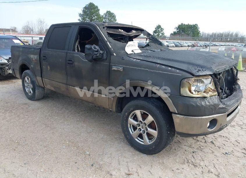 2006 Ford F-150 LARIAT/XLT (VIN 1FTPW12V96KC51852) main photo