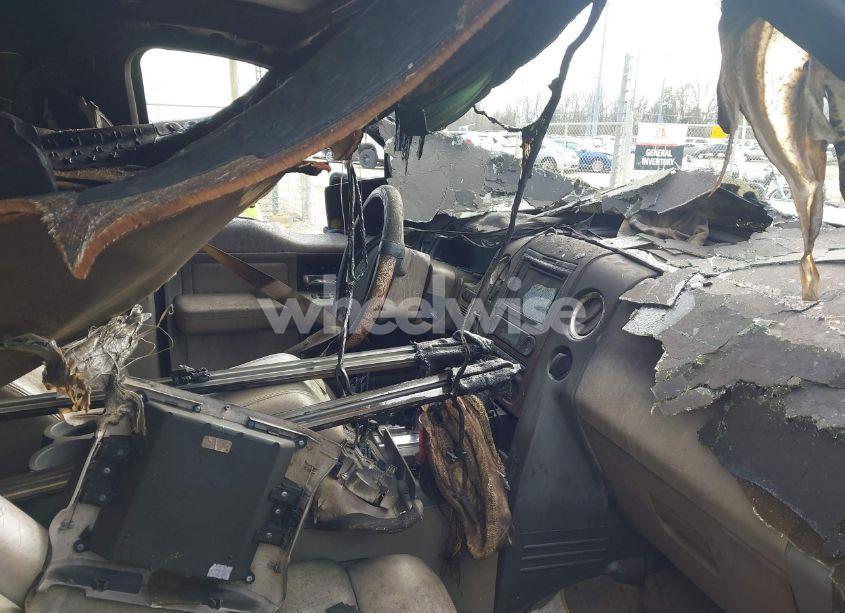 Photo 5 of 2006 Ford F-150 LARIAT/XLT (VIN 1FTPW12V96KC51852)