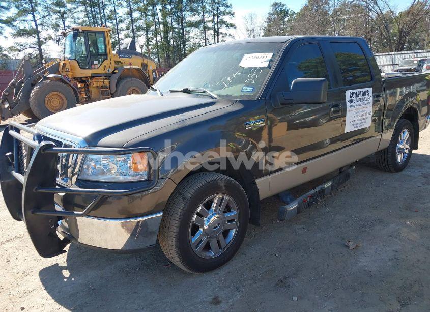 Photo 2 of 2007 Ford F-150 LARIAT/XLT (VIN 1FTPW12V97KD55534)
