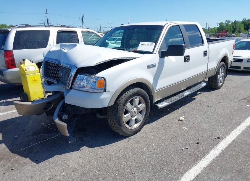 Photo 2 of 2007 Ford F-150 LARIAT/XLT (VIN 1FTPW12VX7FA35924)