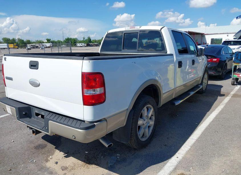 Photo 4 of 2007 Ford F-150 LARIAT/XLT (VIN 1FTPW12VX7FA35924)