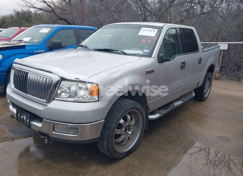 Photo 2 of 2004 Ford F-150 (VIN 1FTPW14504FA27825)