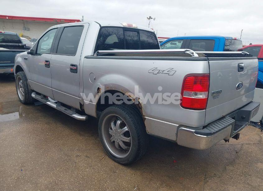 Photo 3 of 2004 Ford F-150 (VIN 1FTPW14504FA27825)