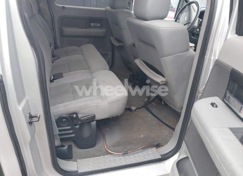 Photo 8 of 2004 Ford F-150 (VIN 1FTPW14504FA27825)