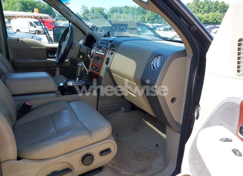 Photo 5 of 2005 Ford F-150 FX4/LARIAT/XLT (VIN 1FTPW14505FB29627)