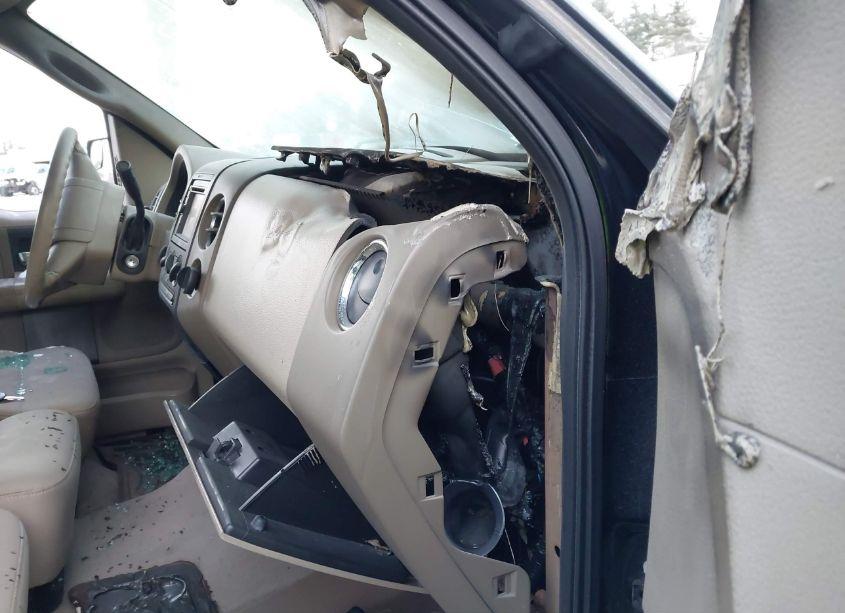 Photo 13 of 2008 Ford F-150 60TH ANNIVERSARY/FX4/KING RANCH/LARIAT/LIMITED/XLT (VIN 1FTPW14508FA40788)