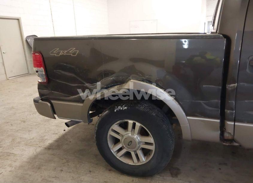 Photo 6 of 2005 Ford F-150 FX4/LARIAT/XLT (VIN 1FTPW14515FA00635)