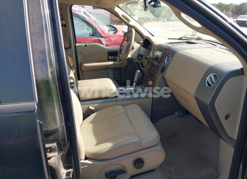 Photo 5 of 2005 Ford F-150 FX4/LARIAT/XLT (VIN 1FTPW14515KD71446)