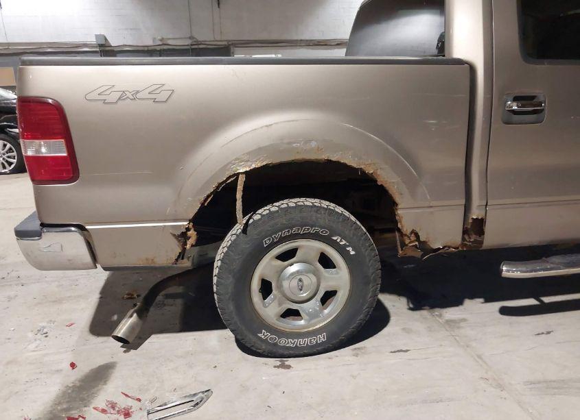 Photo 6 of 2006 Ford F-150 FX4/LARIAT/XLT (VIN 1FTPW14516KD15122)