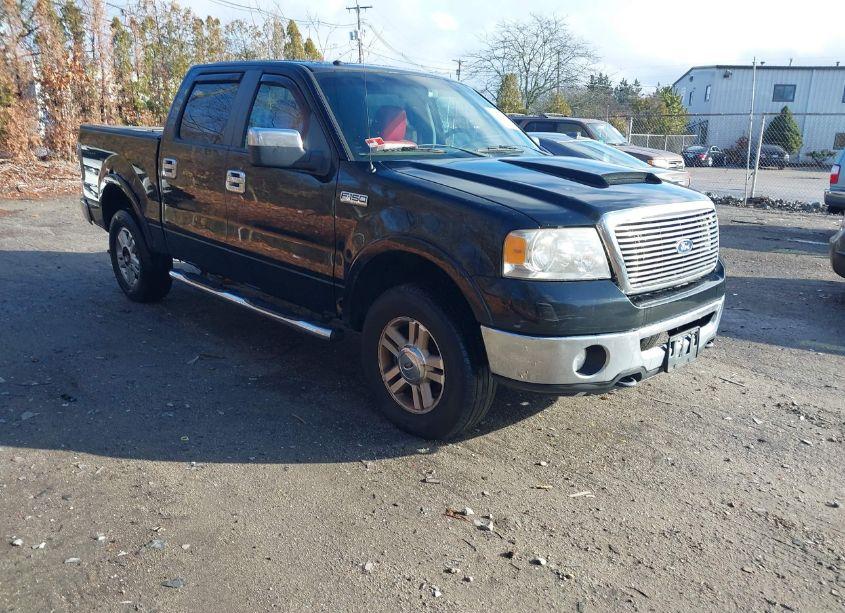 2007 Ford F-150 FX4/LARIAT/XLT (VIN 1FTPW14517FA79792) main photo