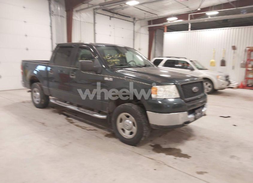 2005 Ford F-150 FX4/LARIAT/XLT (VIN 1FTPW14525FB16703) main photo