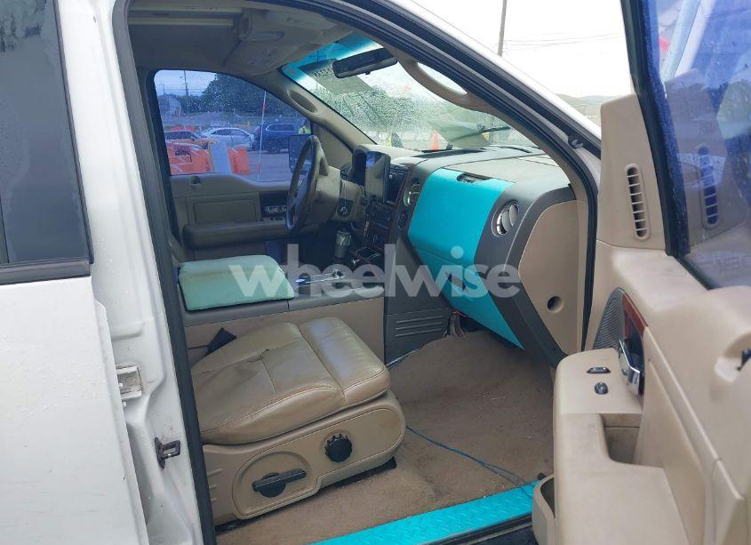 Photo 5 of 2005 Ford F-150 FX4/LARIAT/XLT (VIN 1FTPW14525KC57827)