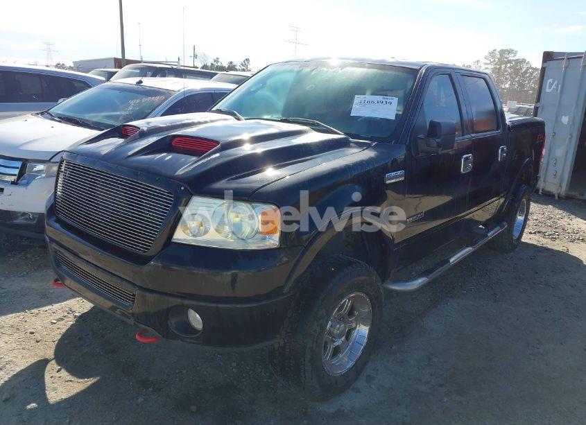 Photo 2 of 2006 Ford F-150 FX4/LARIAT/XLT (VIN 1FTPW14526FA62515)