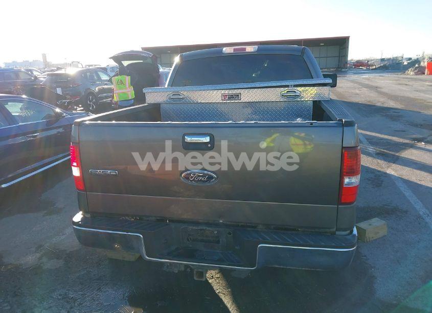 Photo 16 of 2005 Ford F-150 FX4/LARIAT/XLT (VIN 1FTPW14535FB66283)