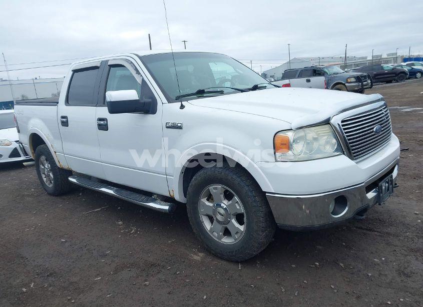 2007 Ford F-150 FX4/LARIAT/XLT (VIN 1FTPW14537FA76876) main photo