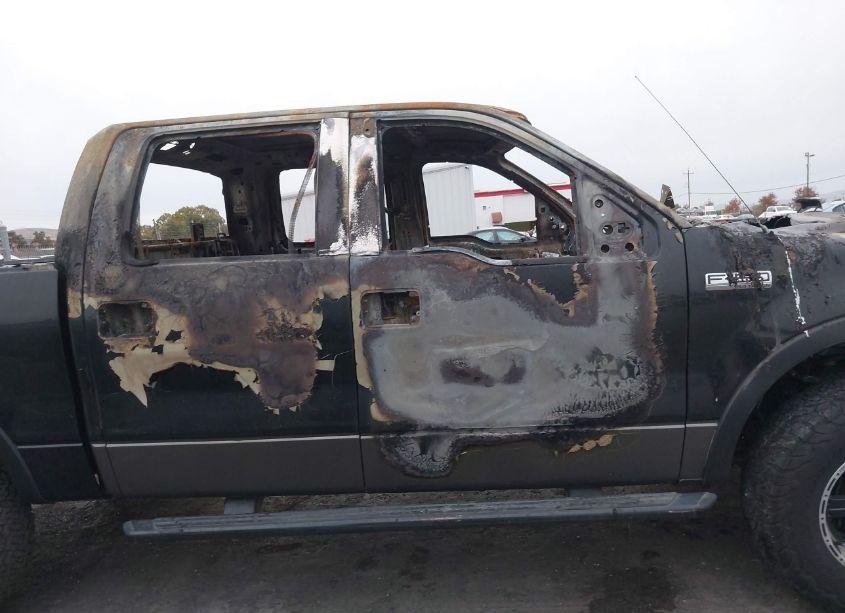 Photo 13 of 2004 Ford F-150 FX4/LARIAT/XLT (VIN 1FTPW14544FA32025)