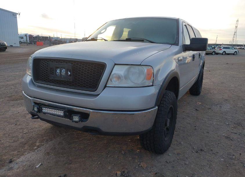 Photo 2 of 2006 Ford F-150 FX4/LARIAT/XLT (VIN 1FTPW14546FB37957)