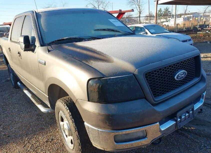 2004 Ford F-150 FX4/LARIAT/XLT (VIN 1FTPW14554FA13225) main photo