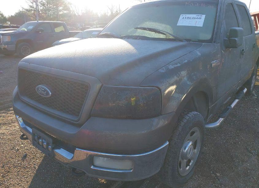 Photo 2 of 2004 Ford F-150 FX4/LARIAT/XLT (VIN 1FTPW14554FA13225)