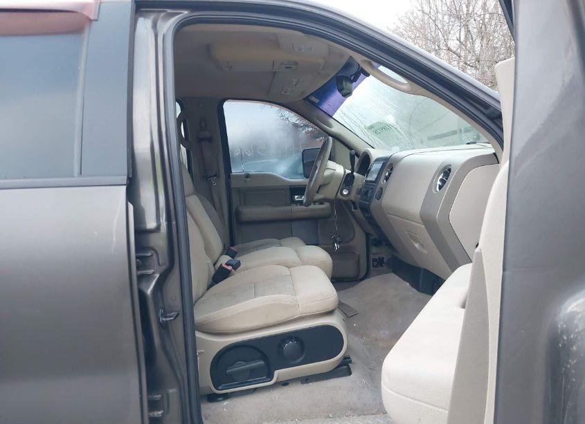 Photo 5 of 2005 Ford F-150 FX4/LARIAT/XLT (VIN 1FTPW14555FA92266)