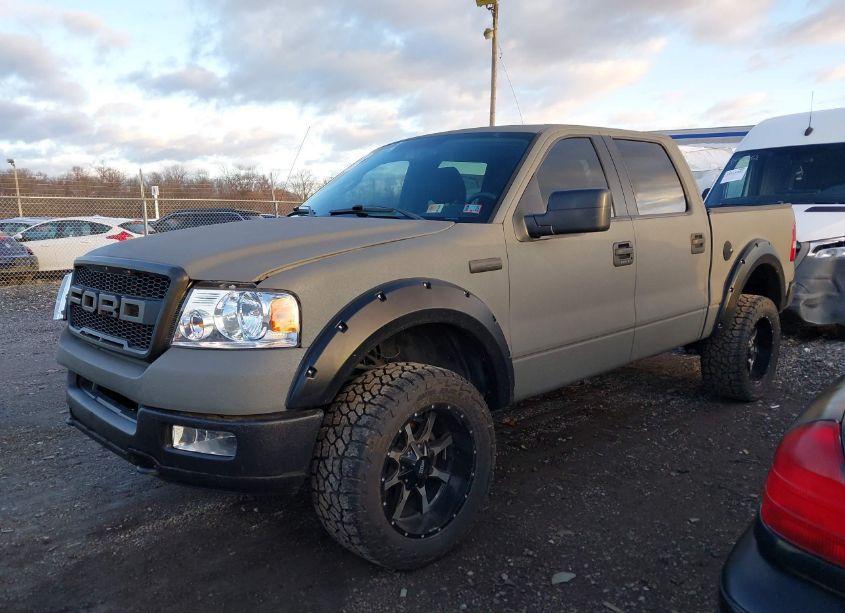 Photo 2 of 2005 Ford F-150 FX4/LARIAT/XLT (VIN 1FTPW14555FB14752)