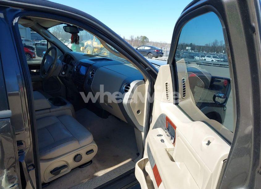 Photo 5 of 2005 Ford F-150 FX4/LARIAT/XLT (VIN 1FTPW14555KE94215)