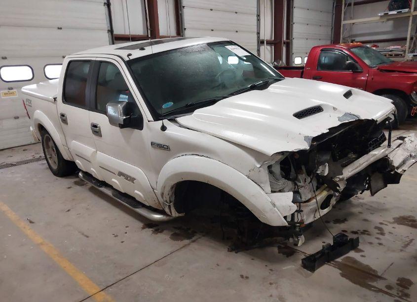 2007 Ford F-150 FX4/LARIAT/XLT (VIN 1FTPW14557FA78077) main photo