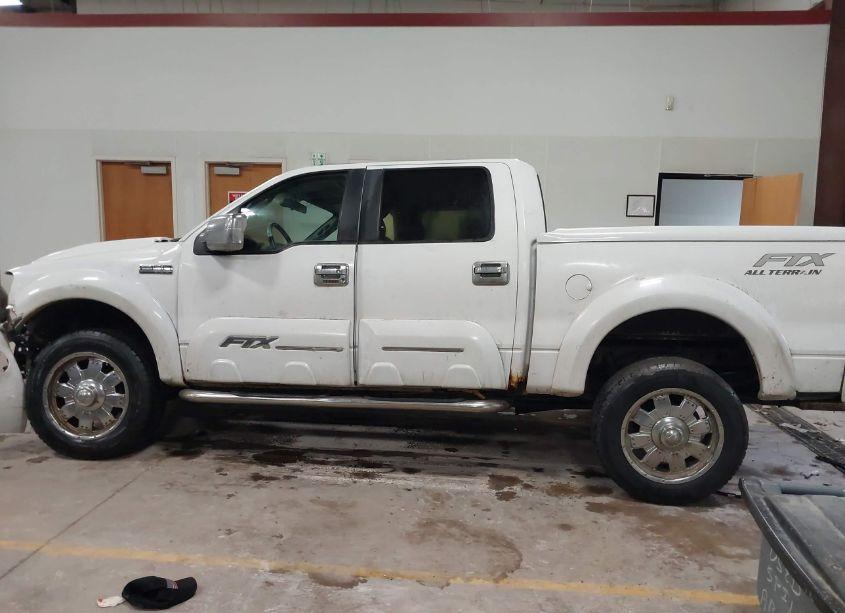 Photo 14 of 2007 Ford F-150 FX4/LARIAT/XLT (VIN 1FTPW14557FA78077)