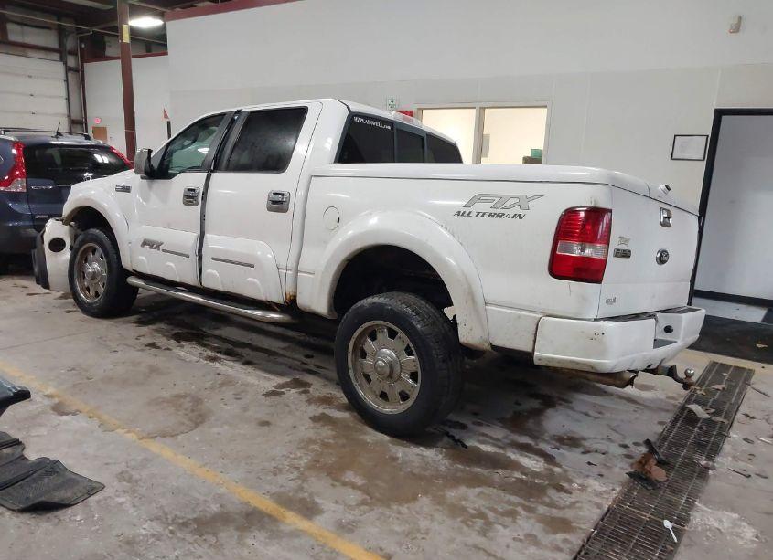 Photo 3 of 2007 Ford F-150 FX4/LARIAT/XLT (VIN 1FTPW14557FA78077)