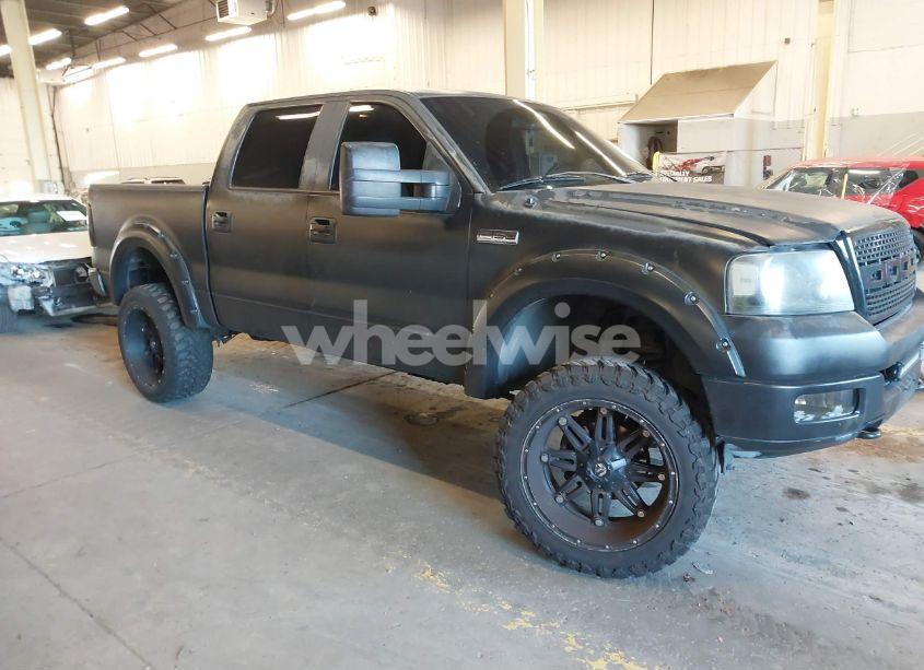 2004 Ford F-150 FX4/LARIAT/XLT (VIN 1FTPW14564KC68022) main photo