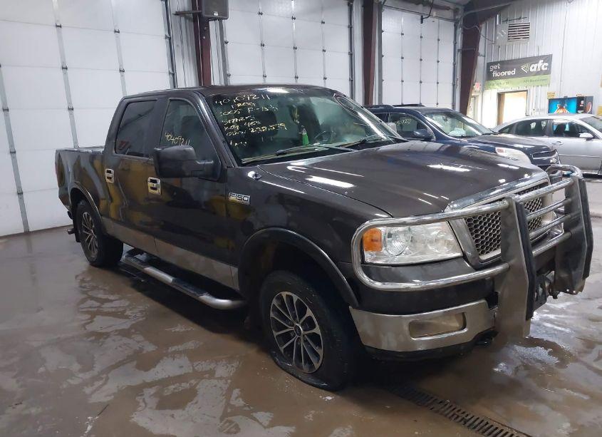 2005 Ford F-150 (VIN 1FTPW14565FA24414) main photo