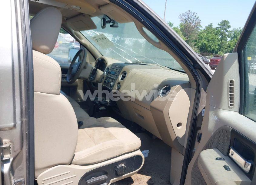 Photo 5 of 2005 Ford F-150 FX4/LARIAT/XLT (VIN 1FTPW14565FA73628)