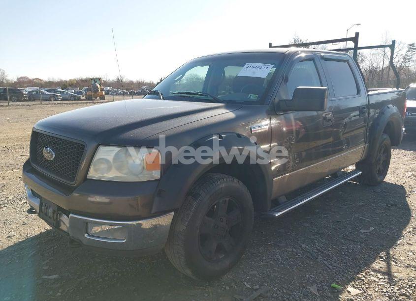 Photo 2 of 2005 Ford F-150 FX4/LARIAT/XLT (VIN 1FTPW14565FB35593)