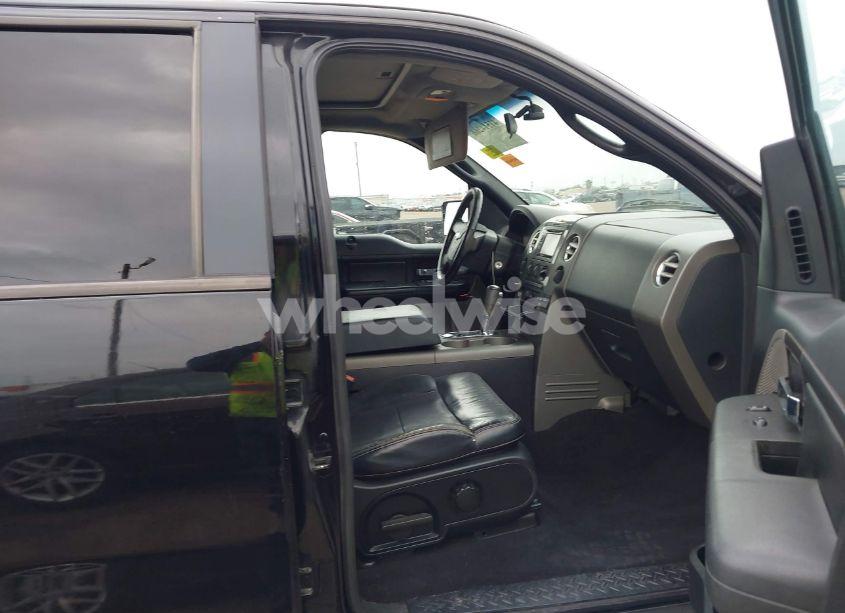 Photo 5 of 2005 Ford F-150 FX4/LARIAT/XLT (VIN 1FTPW14565KE13013)