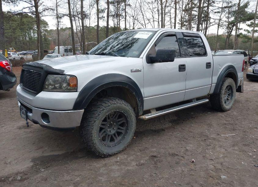 Photo 2 of 2007 Ford F-150 FX4/LARIAT/XLT (VIN 1FTPW14567FA26876)