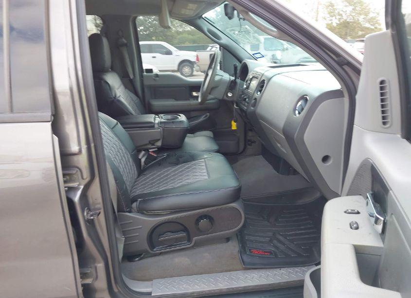 Photo 5 of 2004 Ford F-150 FX4/LARIAT/XLT (VIN 1FTPW14574KC68997)