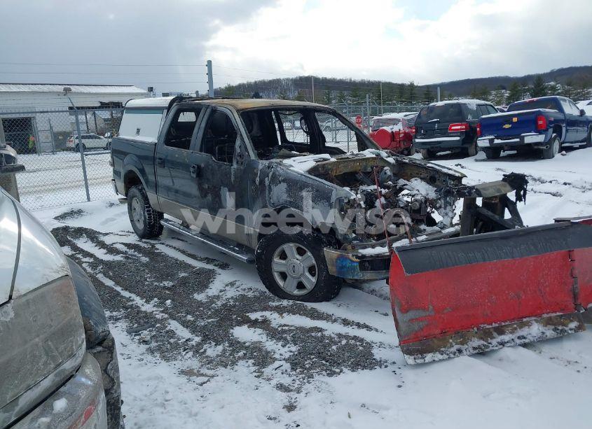 2004 Ford F-150 FX4/LARIAT/XLT (VIN 1FTPW14574KC81779) main photo