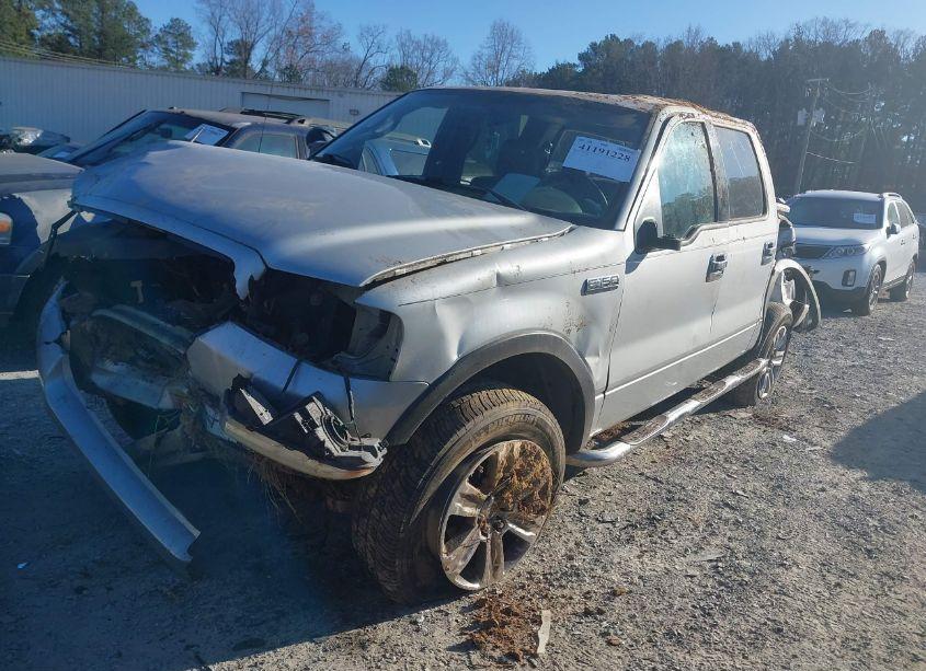 Photo 2 of 2004 Ford F-150 FX4/LARIAT/XLT (VIN 1FTPW14574KD15543)