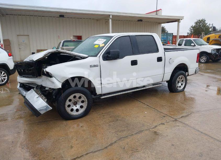 Photo 2 of 2005 Ford F-150 FX4/LARIAT/XLT (VIN 1FTPW14575FB64357)