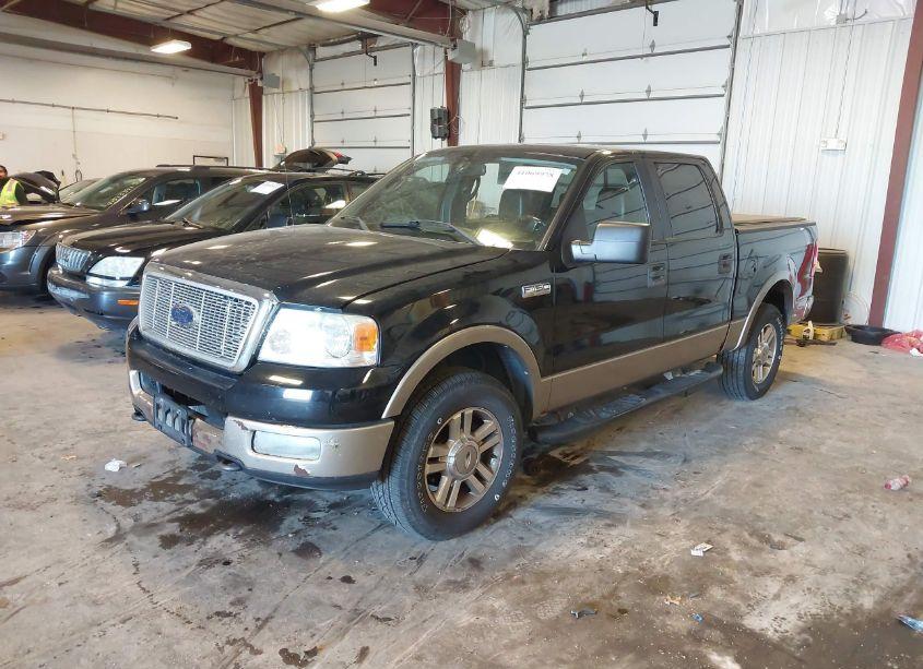 Photo 2 of 2005 Ford F-150 FX4/LARIAT/XLT (VIN 1FTPW14575KC54373)