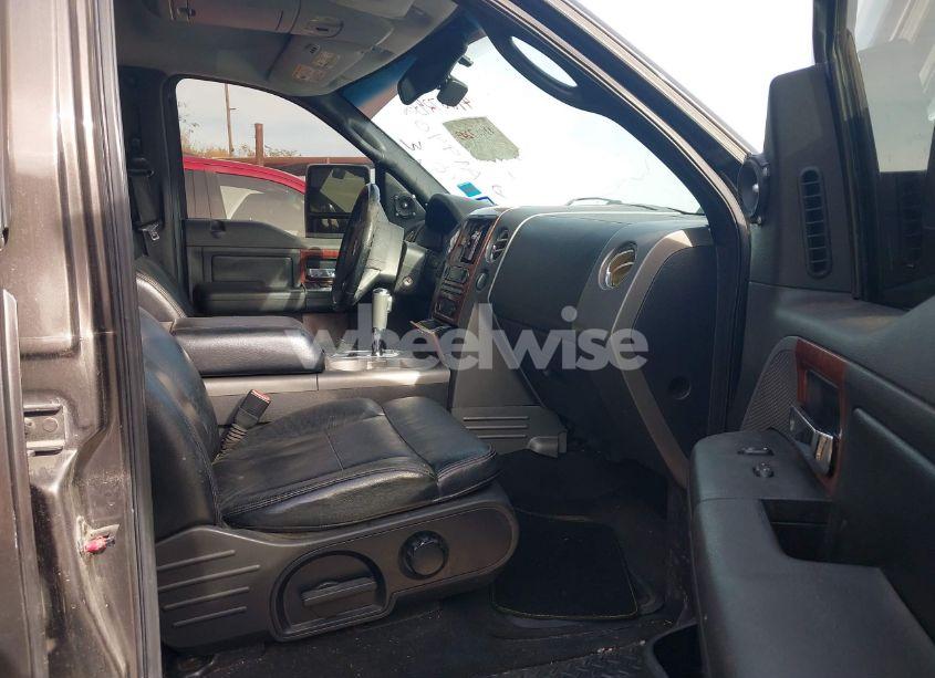 Photo 5 of 2005 Ford F-150 FX4/LARIAT/XLT (VIN 1FTPW14585FA19408)