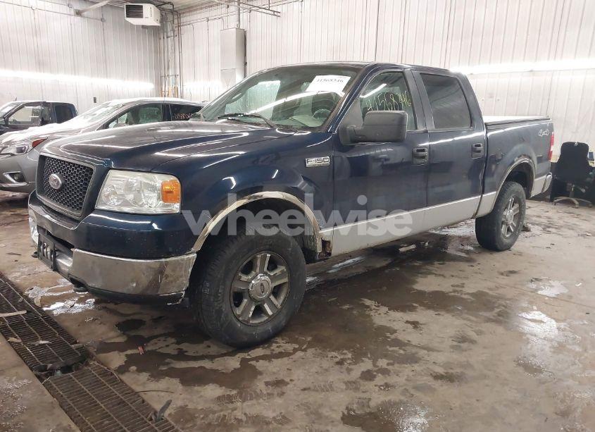 Photo 2 of 2005 Ford F-150 FX4/LARIAT/XLT (VIN 1FTPW14585KC55421)
