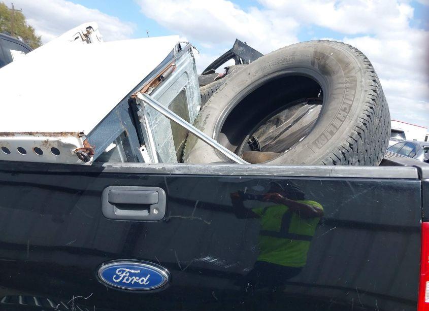 Photo 15 of 2005 Ford F-150 FX4/LARIAT/XLT (VIN 1FTPW14585KE28676)